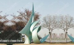 不锈钢雕塑适合放置于哪些场所？